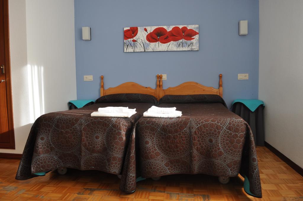 Hostal La Tablada Навалено Екстериор снимка