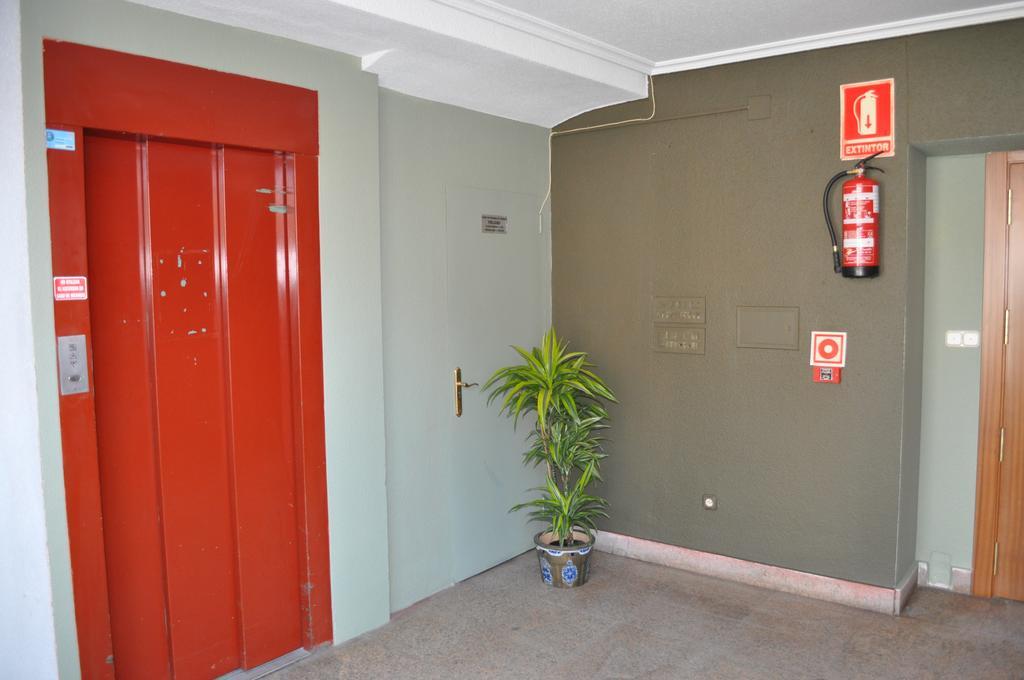 Hostal La Tablada Навалено Екстериор снимка