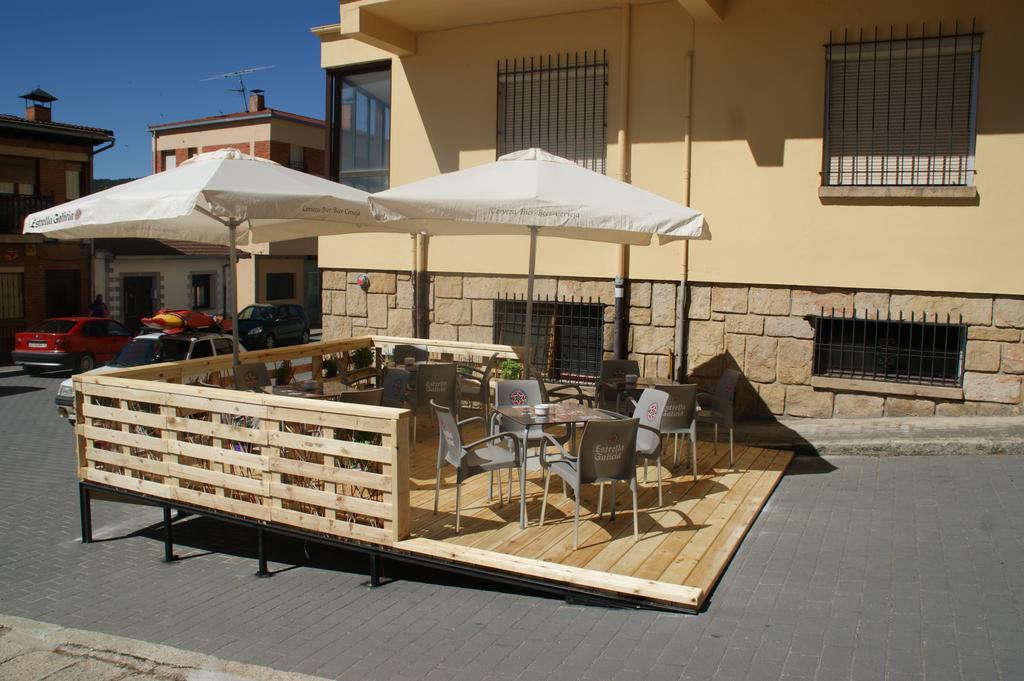 Hostal La Tablada Навалено Екстериор снимка